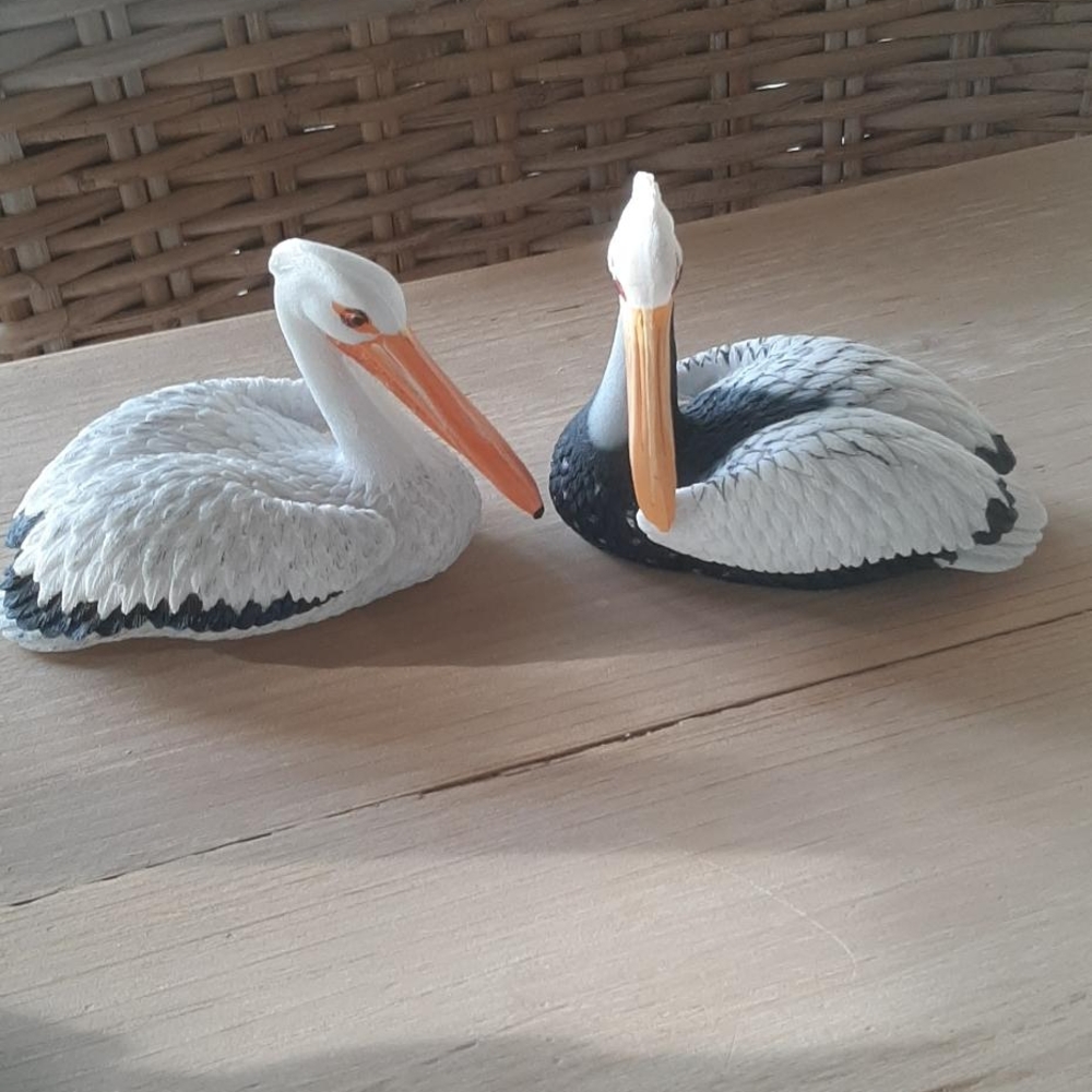 Charming Pelican Figurine Set - Black and White